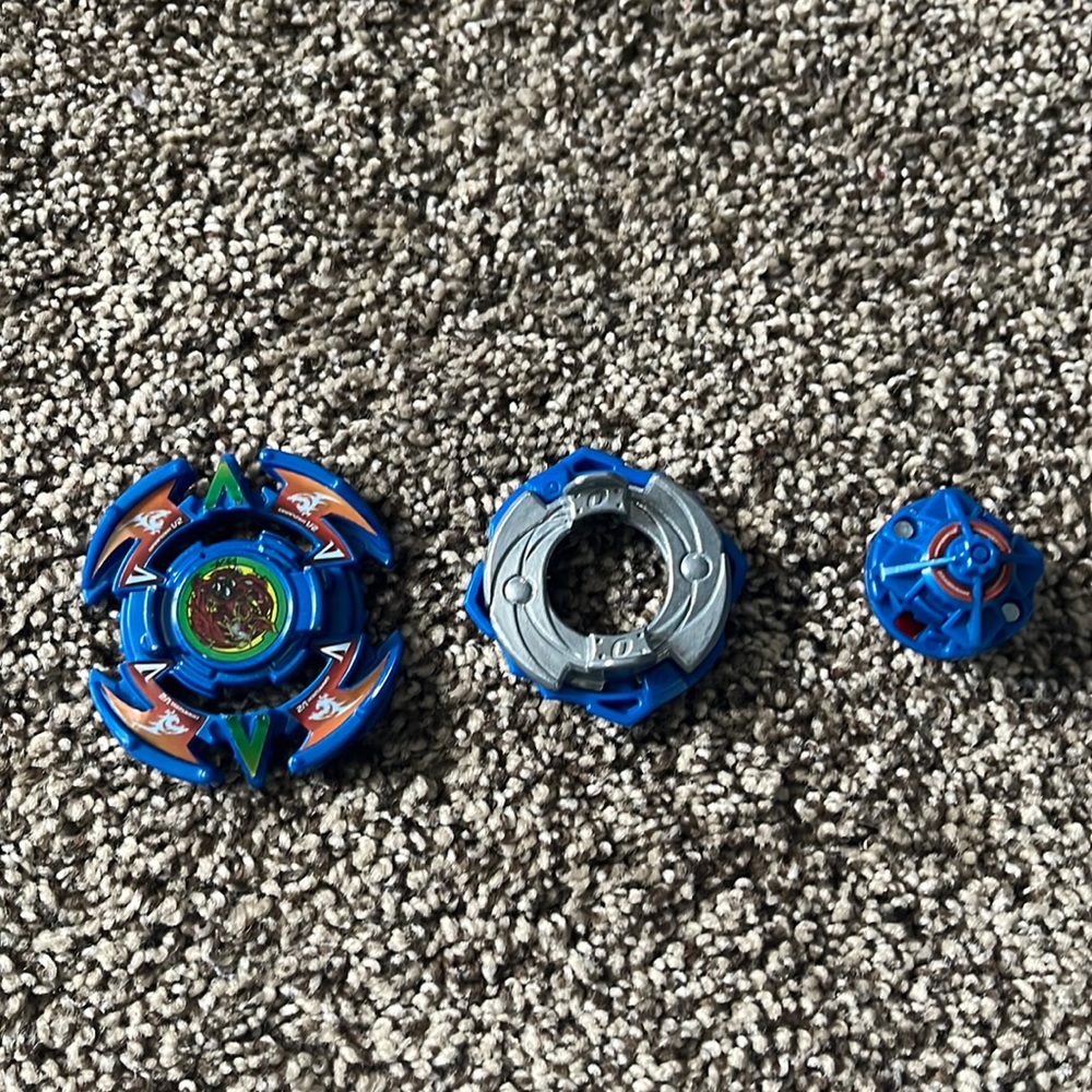 Dranzer V2 Takara tomy